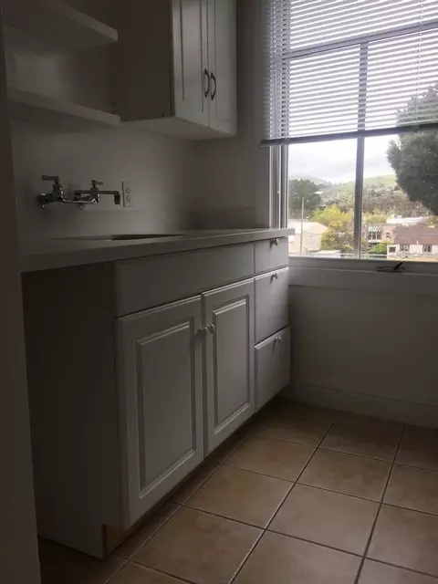 100 San Bruno Ave, Brisbane, CA 94005