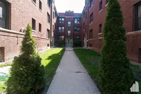 2639 N Spaulding Ave #2641-1E, Chicago, IL 60647