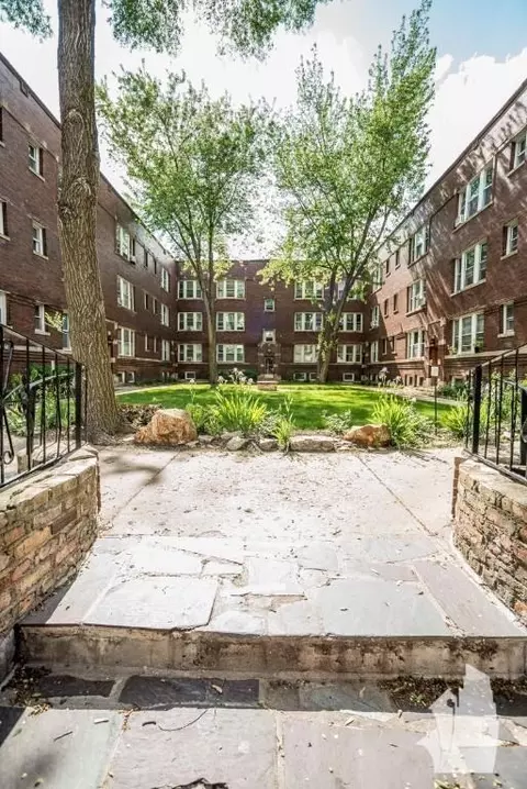 4706 N Racine Ave #14GE, Chicago, IL 60640