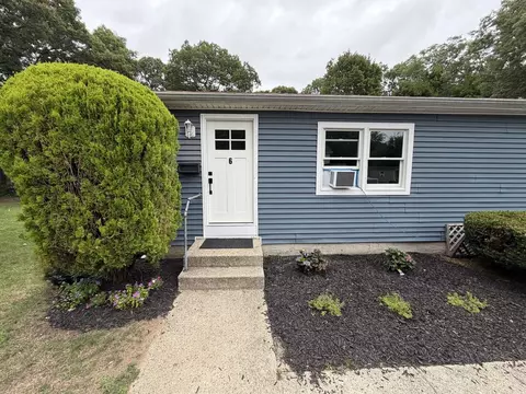 305 Smithtown Blvd #6, Nesconset, NY 11767