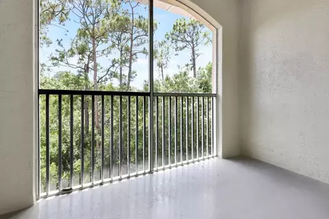 5500 Bentgrass Dr, Sarasota, FL 34235