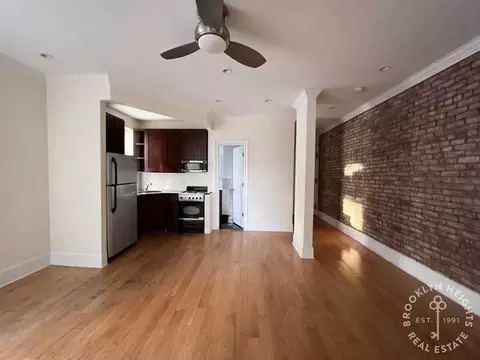1215 Myrtle Ave #2R, Brooklyn, NY 11221