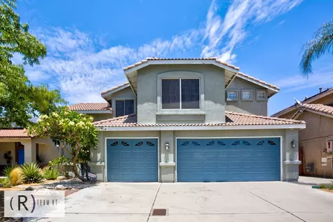 14794 Goldenrain Dr, Fontana, CA 92337
