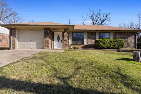 1623 W Parnell St, Denison, TX 75020