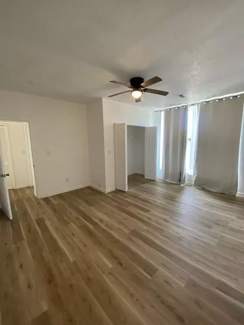 1309 Dixie Hwy #4, Louisville, KY 40210