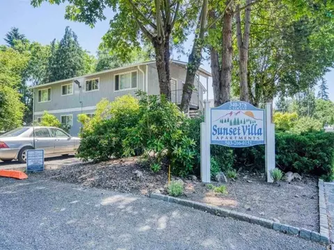 360 S Locust St #360, Canby, OR 97013