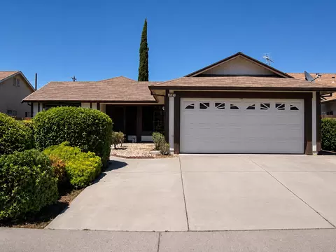4635 Luxford Ct, Sacramento, CA 95842