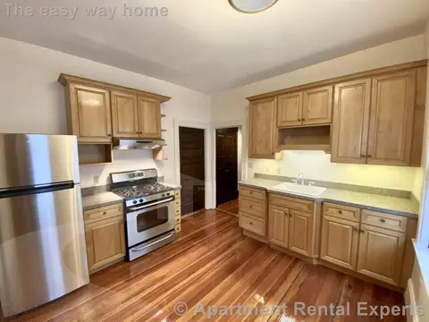 15 Lesley Ave #2, Somerville, MA 02144