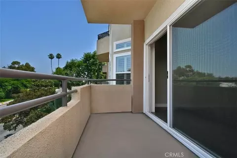 4230 Colfax Ave #20011, Studio City, CA 91604