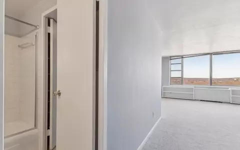 4600 Duke St #1607, Alexandria, VA 22304