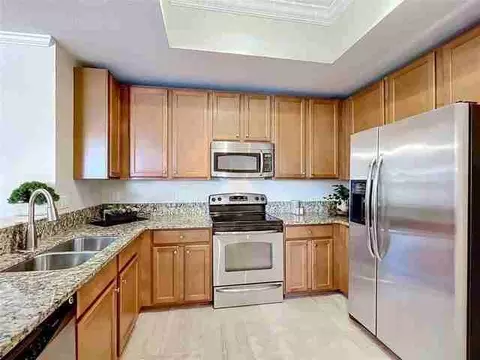4680 Mimosa Pl, Coconut Creek, FL 33073