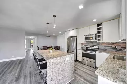 516 Osprey Dr, Delray Beach, FL 33444