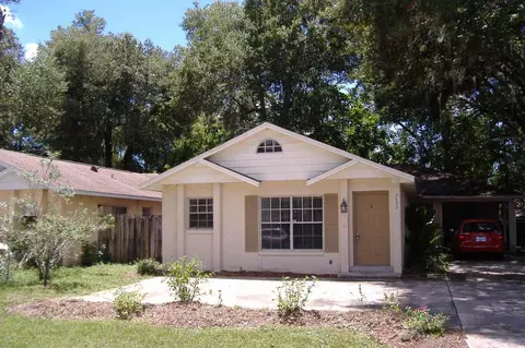 2452 E Illiana St, Conway, FL 32806