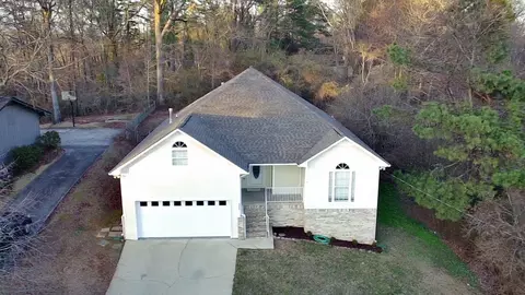 115 Cooper Ave, Trussville, AL 35173
