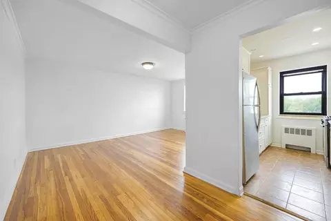 2335 Hudson Ter, Fort Lee, NJ 07024