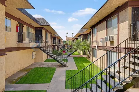3523 W Savanna St #9, Anaheim, CA 92804