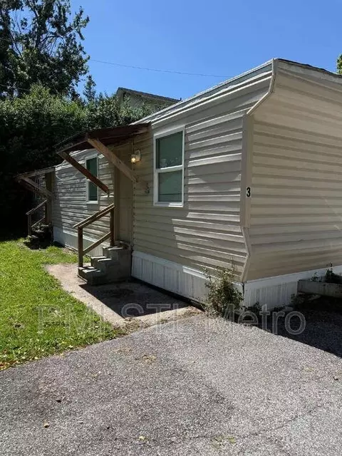 747 Cunningham Ave #LOT 3, Saint Charles, MO 63301