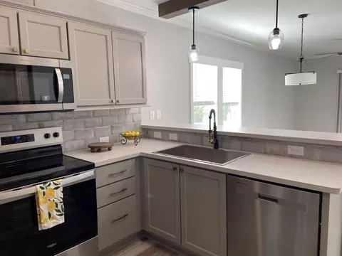 1405 82nd Ave #104, Vero Beach, FL 32966