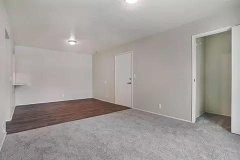 801 E Vine St, Murray, UT 84107