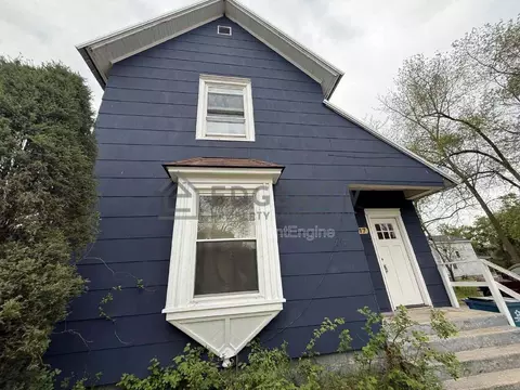 217 Ellis Ave #2, Belding, MI 48809