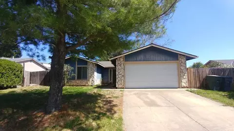 3207 Kathy Way, Loomis, CA 95650