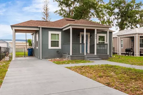 807 NW 1st Ave, Mulberry, FL 33860