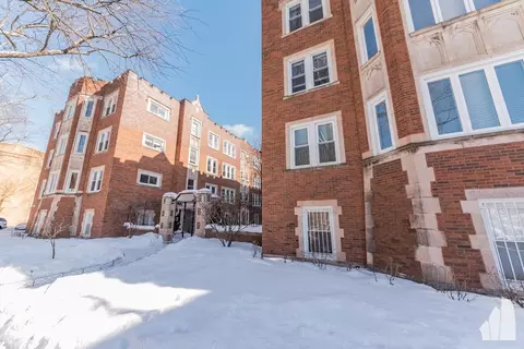 4419 N Lawndale Ave #2B, Chicago, IL 60625