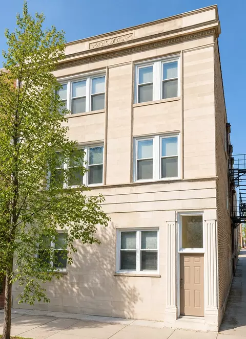 712 S Aberdeen St #1C, Chicago, IL 60607