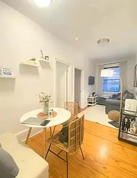 231 Lexington Ave, New York, NY 10016