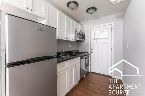 4714 N Racine Ave #3E, Chicago, IL 60640