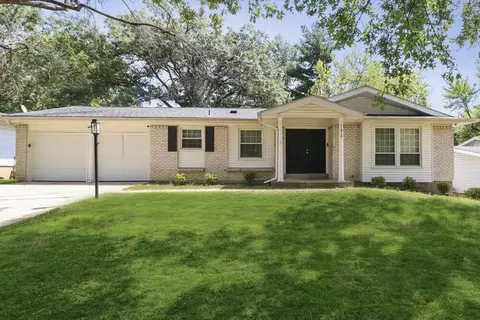 11910 Brampton Hunt Rd, Black Jack, MO 63033
