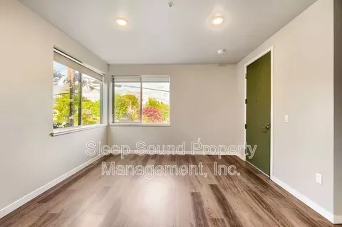 6310 N Maryland Ave #201, Portland, OR 97217