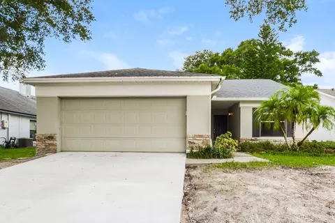 1058 Dees Dr, Oviedo, FL 32765