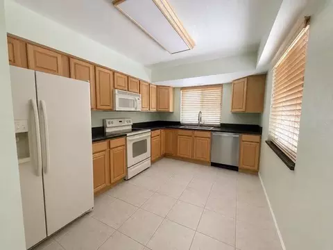 6395 Garrett St, Jupiter, FL 33458