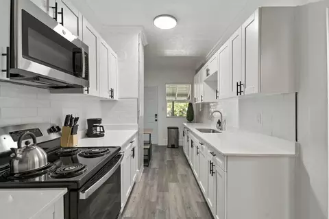 806 E Chelsea St #4, Tampa, FL 33603
