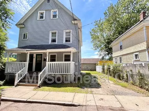 7 Griswold Ct #1, New London, CT 06320