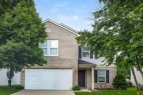 5617 N Plymouth Ct, Mccordsville, IN 46055