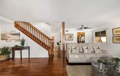 1710 E Fruit St, Santa Ana, CA 92701