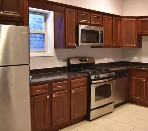 3727 N Ashland Ave #1, Chicago, IL 60613