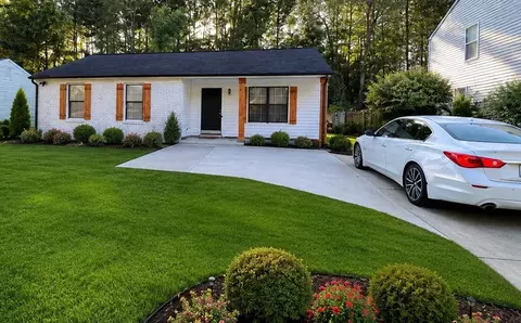 5569 Pine Gate Drive - 2ultra-luxury Airport Bungalow #2, Atlanta, GA 30349