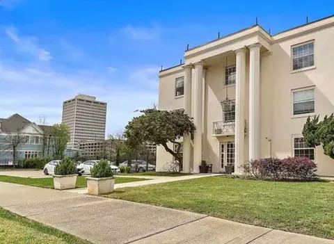 721 N State St, Jackson, MS 39202