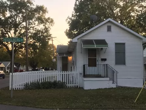 4600 Heidelberg Ave, Saint Louis, MO 63123
