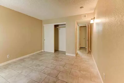 2125 Sun Ave #B, North Las Vegas, NV 89030