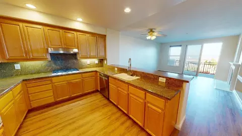 123 Warbler Ln, Brisbane, CA 94005