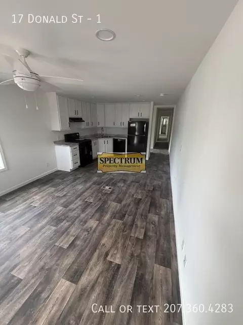 17 Donald St #1, Waterville, ME 04901