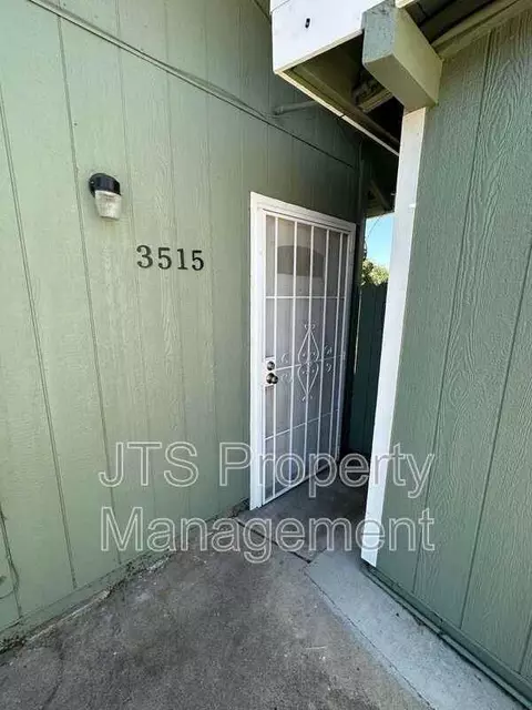 3515 Sue Pam Dr, Carmichael, CA 95608