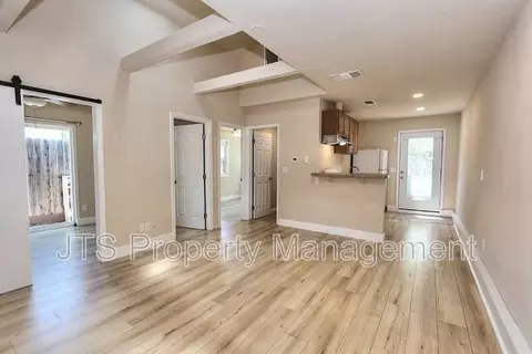 3515 Sue Pam Dr, Carmichael, CA 95608
