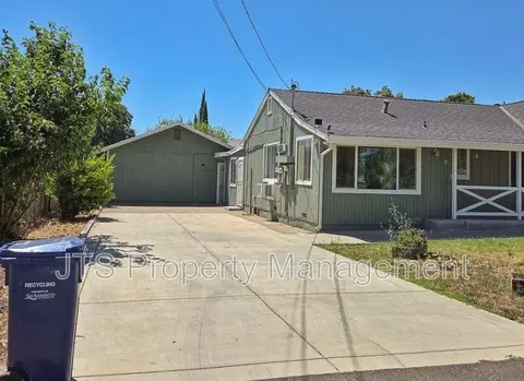 3515 Sue Pam Dr, Carmichael, CA 95608