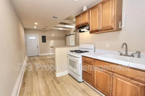 3515 Sue Pam Dr, Carmichael, CA 95608
