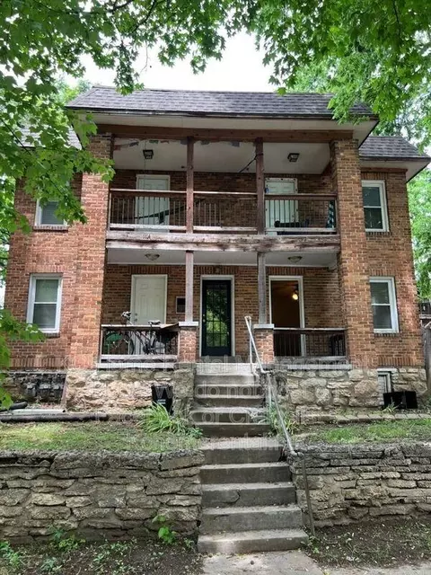 1112 W 41st Ter #1E, Kansas City, MO 64111